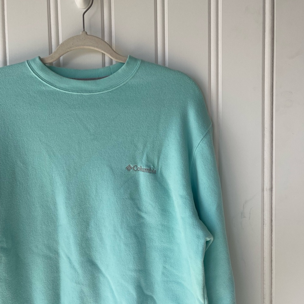 Men’s Columbia Sweatshirt